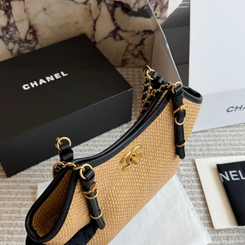 Summer Vibes: Own These Gorgeous Straw Bags Now-box