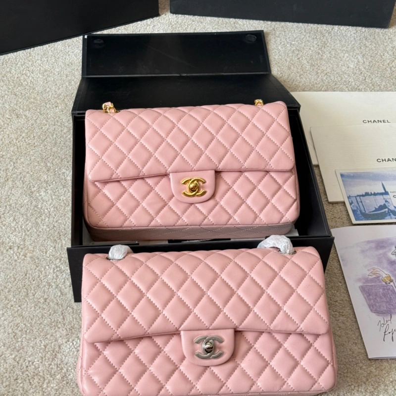 Classic Flap Bag with Chain Strap-box
