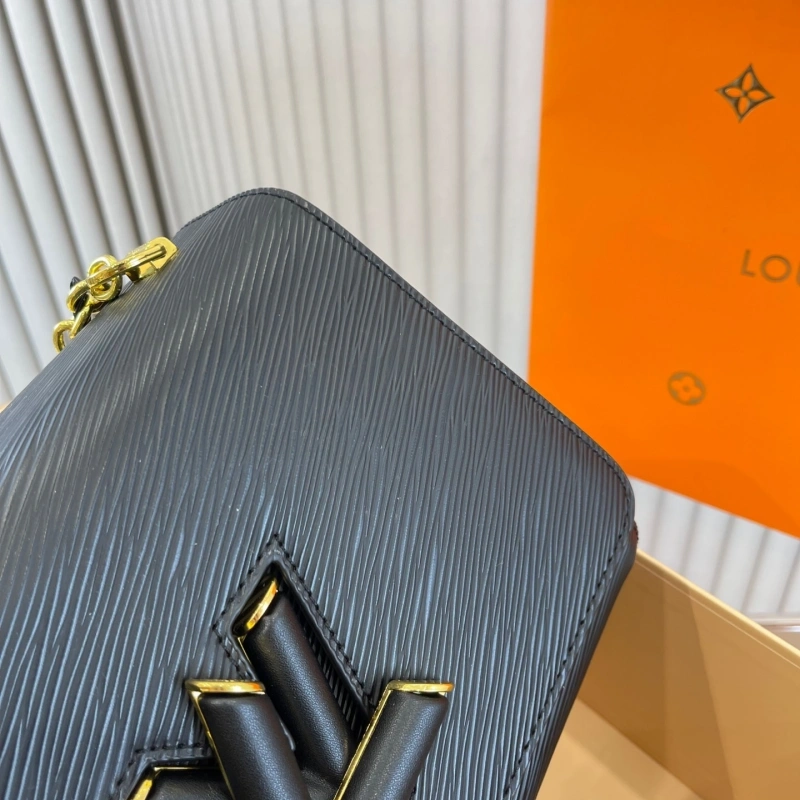 High-end chain bag—the ultimate choice for daily commutes-box