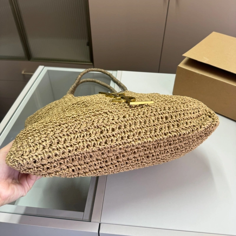 Raffia woven tote bag for the beach.-no box