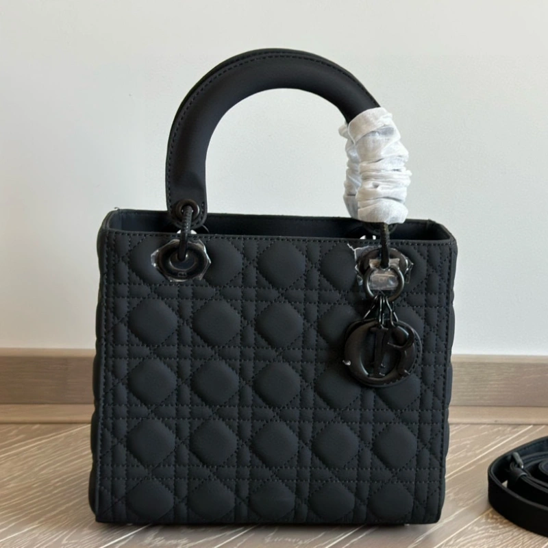 Nubuck leather – 3 sizes available-box