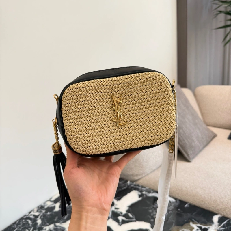 “Black and Gold Tassel Camera Bag-no box