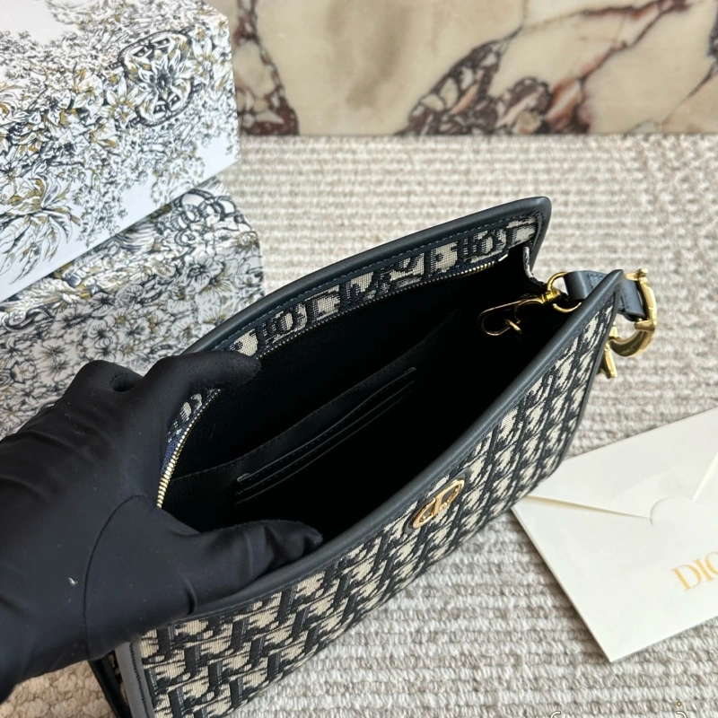 D’s old flower envelope bag-box