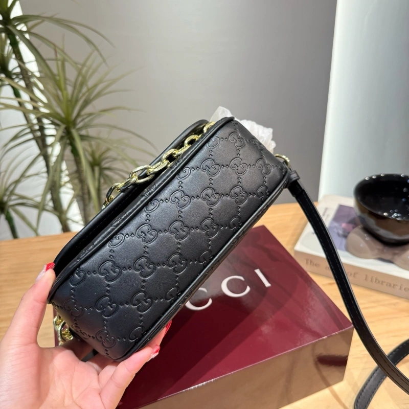 Classic GG embossing-box