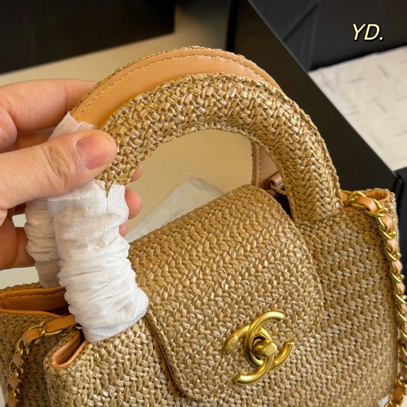 Early Spring Resort Woven Kelly Bag-box”Please note there might be a slight color variation. Kindly check the detail images.”