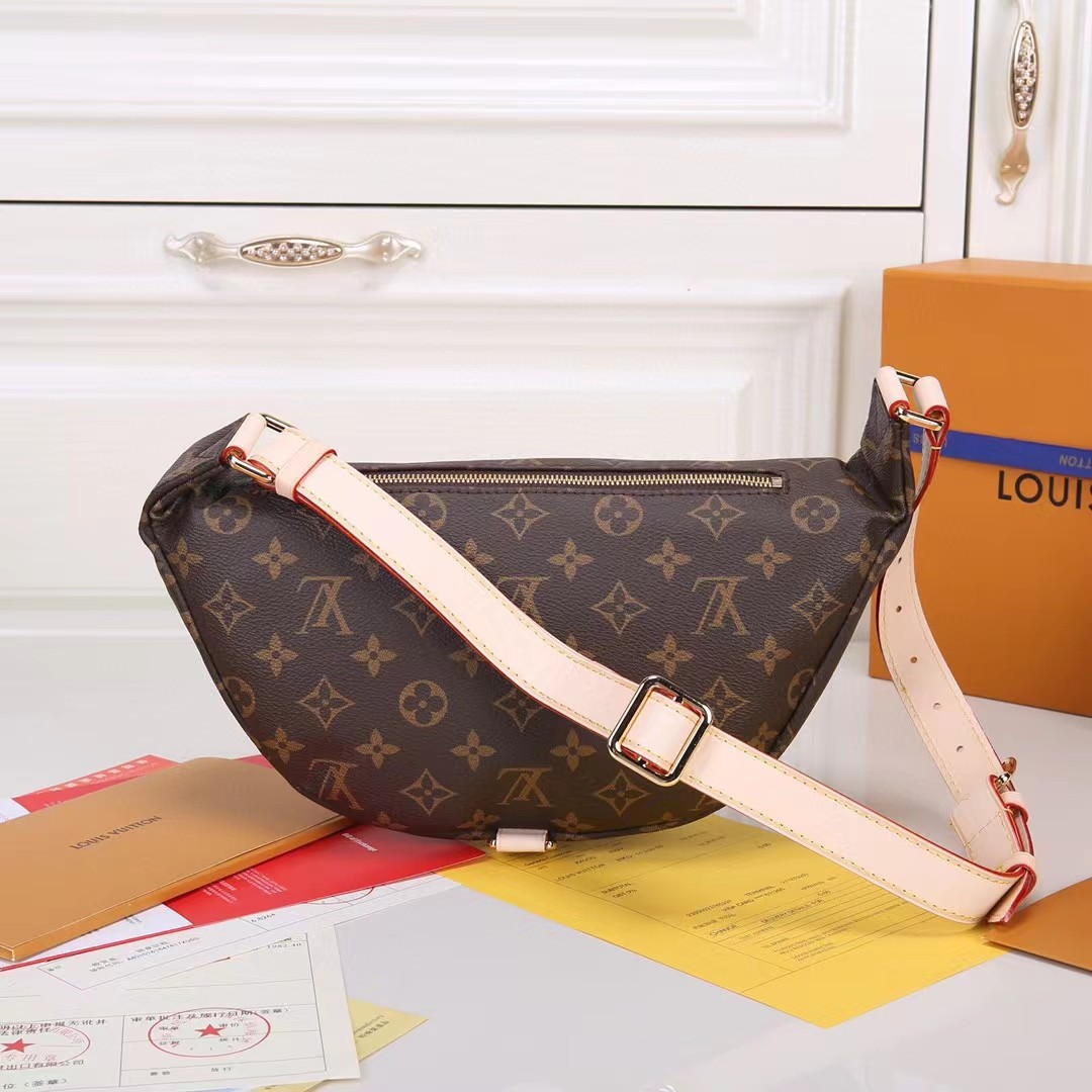 Advanced handbag for women, new vintage crossbody bag, waist bag, spring and summer niche versatile chest bag, women’s large capacity