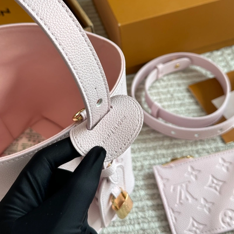 Practical and stylish-box