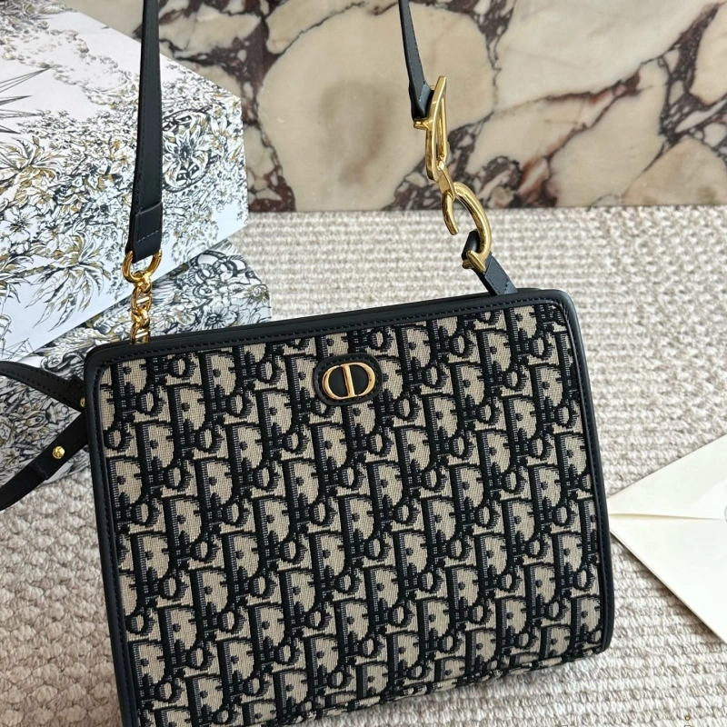 D’s old flower envelope bag-box