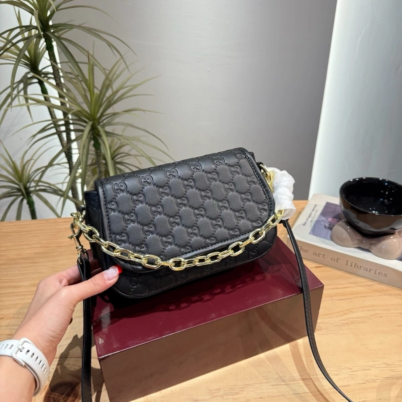 Classic GG embossing-box