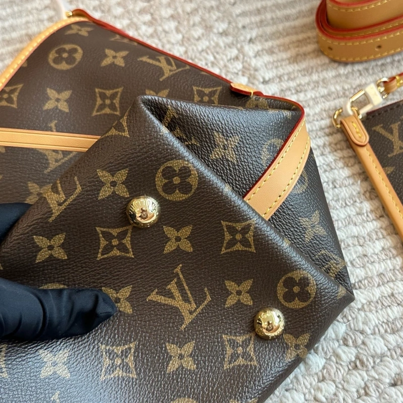 The chip version of the new commuter bag is practical in appearance-box