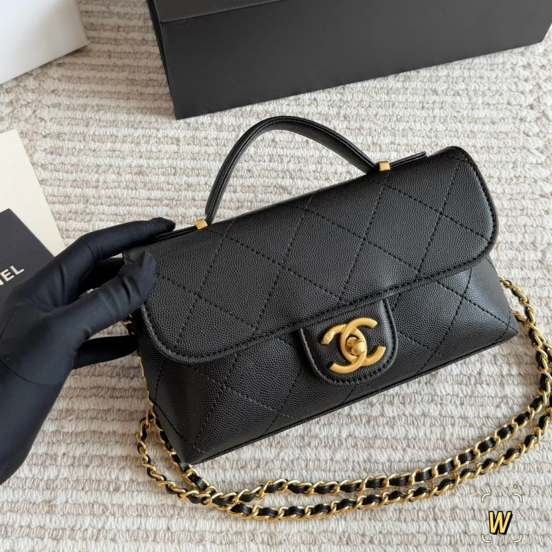 Pique Texture Flap Bag with Gold-box