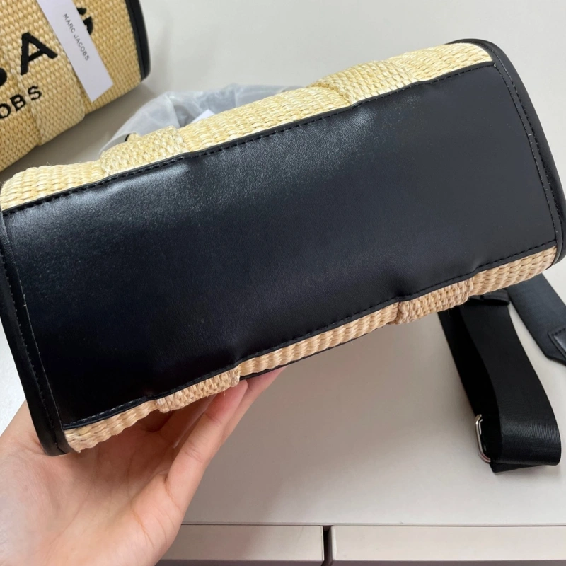 Raffia straw tote-no box