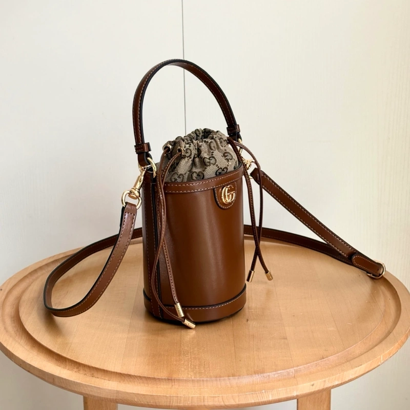 G new bucket bag-box