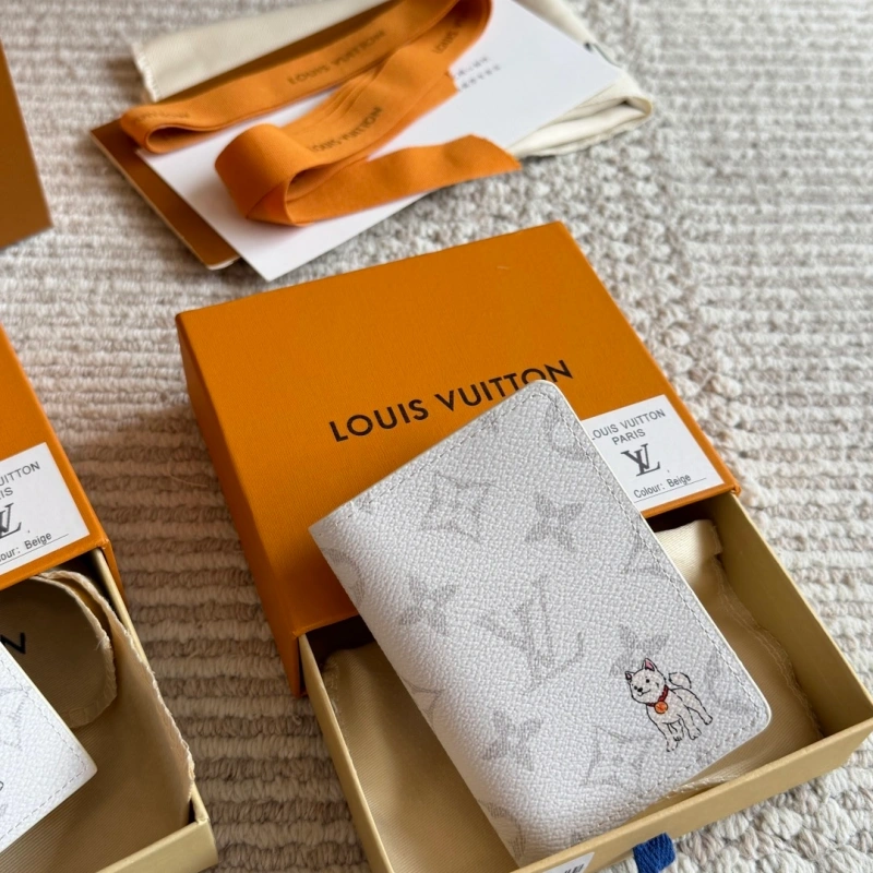 New Monogram card holder-box