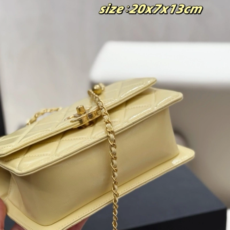 With folding box + airplane box