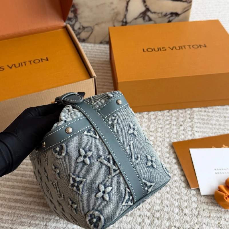 New Makeup Bag-box