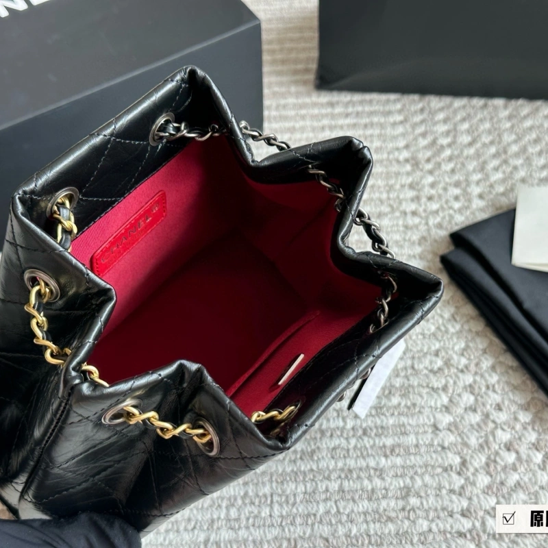 Wandering backpack-box