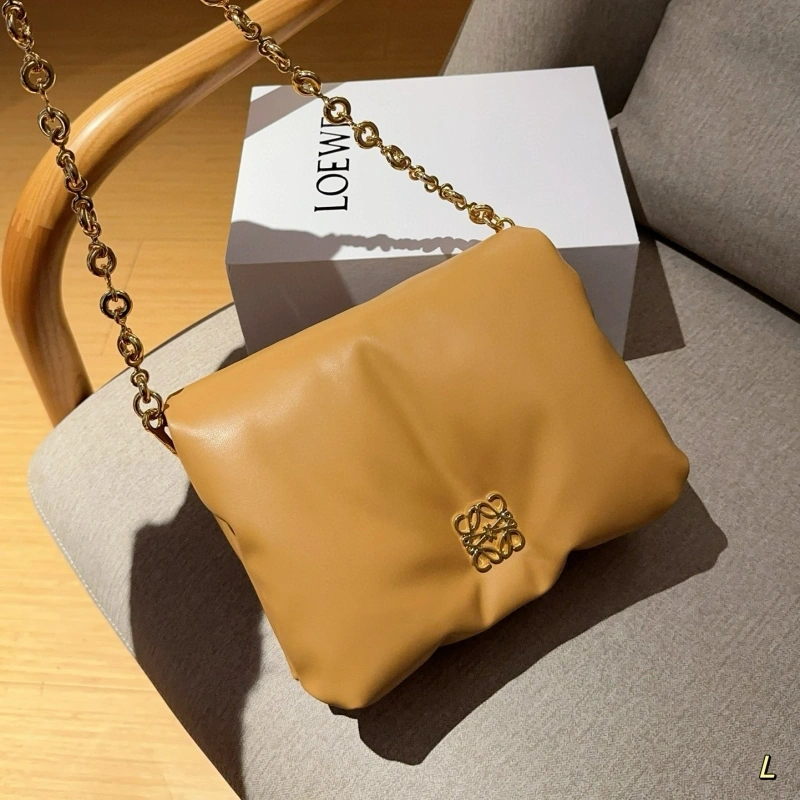 Cloud chain bag -box