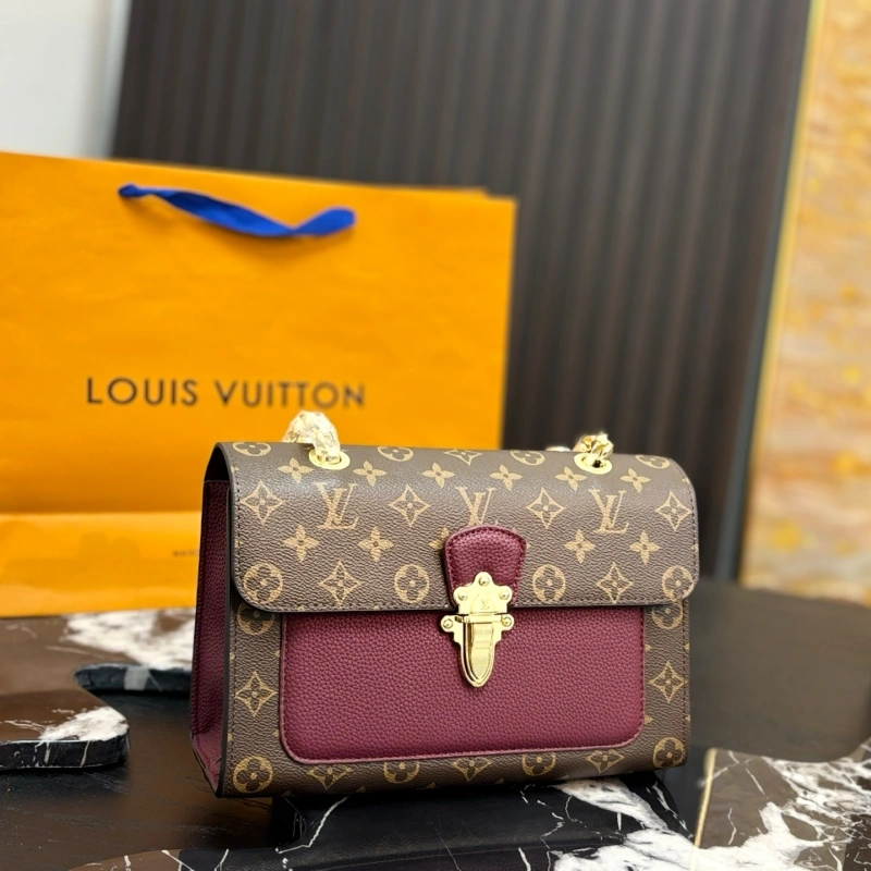 Chain-strap bag-no gift box