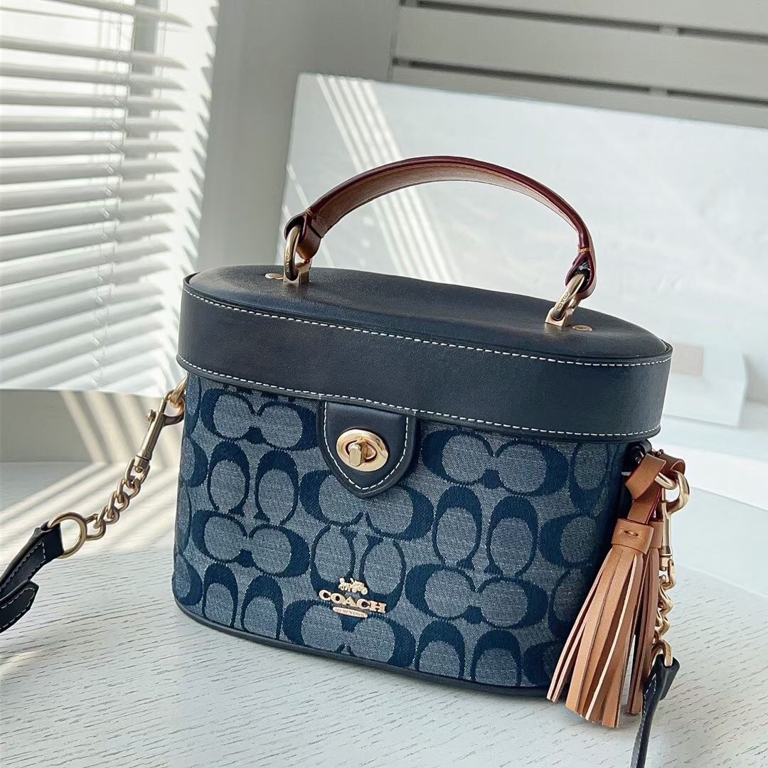 Women’s bag, Kay box bag, Georgie vintage makeup bag, carriage buckle, single shoulder crossbody handbag-without packaging box