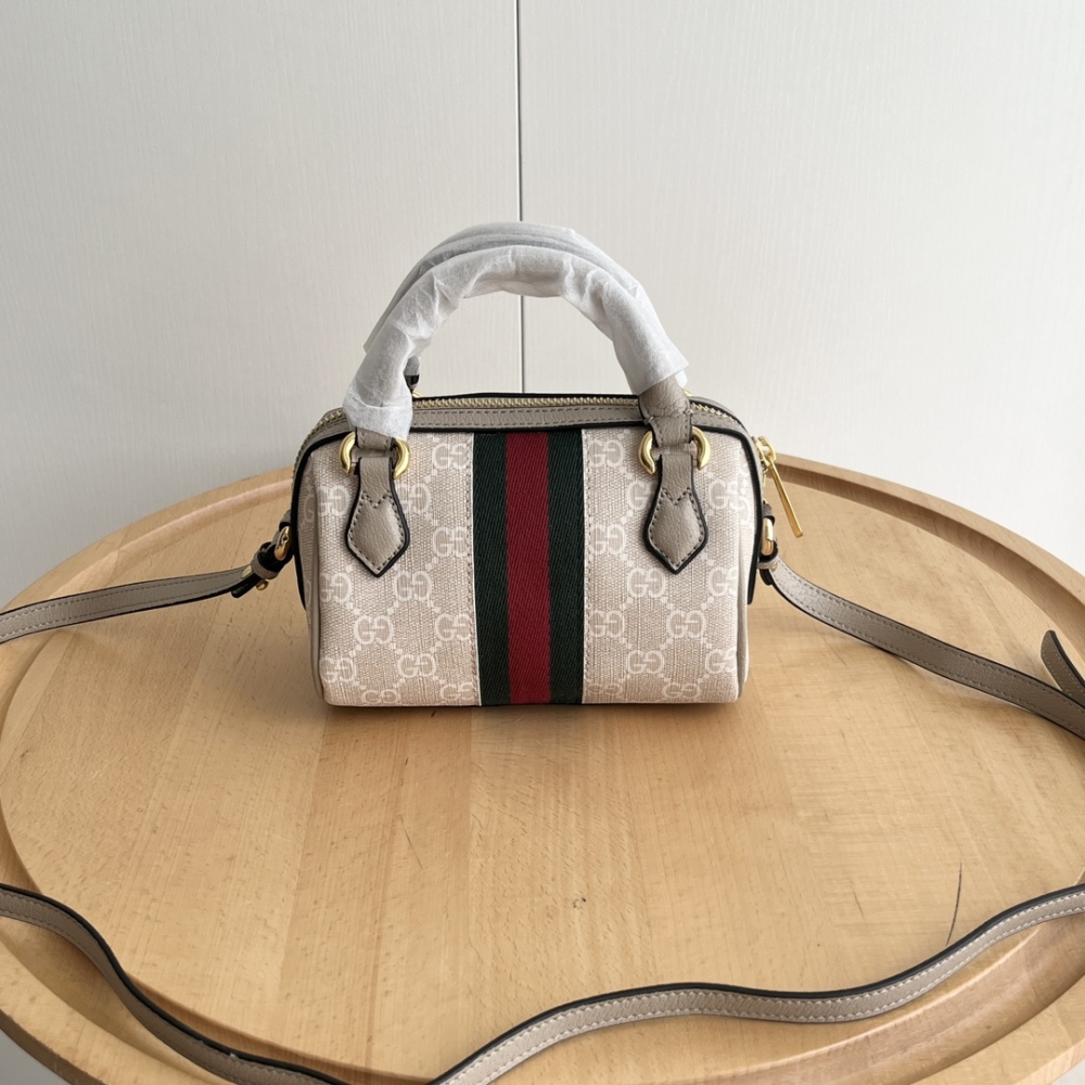Fashionable and trendy universal bucket, hand-held crossbody camera, baguette, mailman, saddle bag-without packaging box