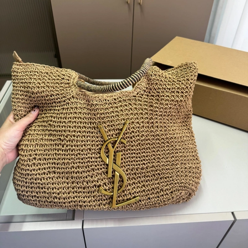 Raffia woven tote bag for the beach.-no box