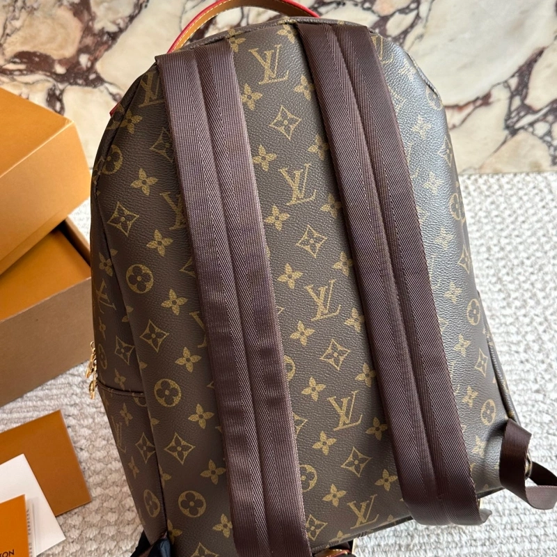 A must-have backpack for classic hipsters-no box