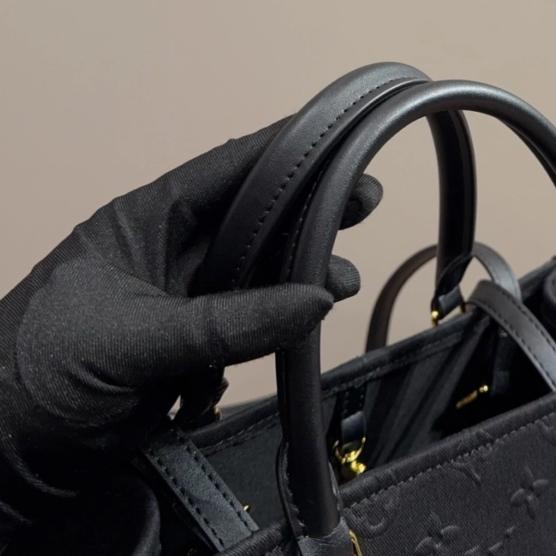 Large Capacity & Highly Durable.-no box