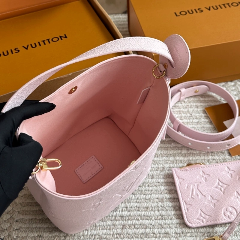 Practical and stylish-box