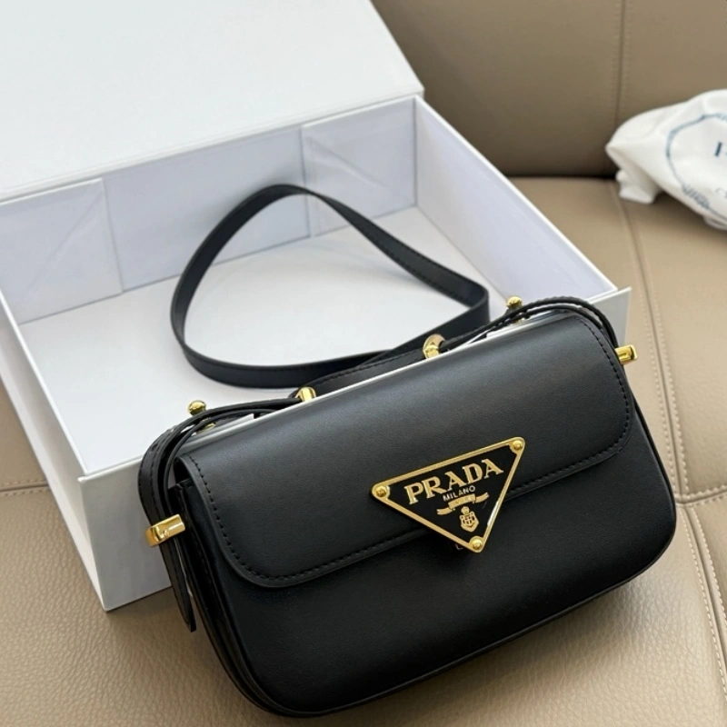 The oversized triangle logo is iconic-box