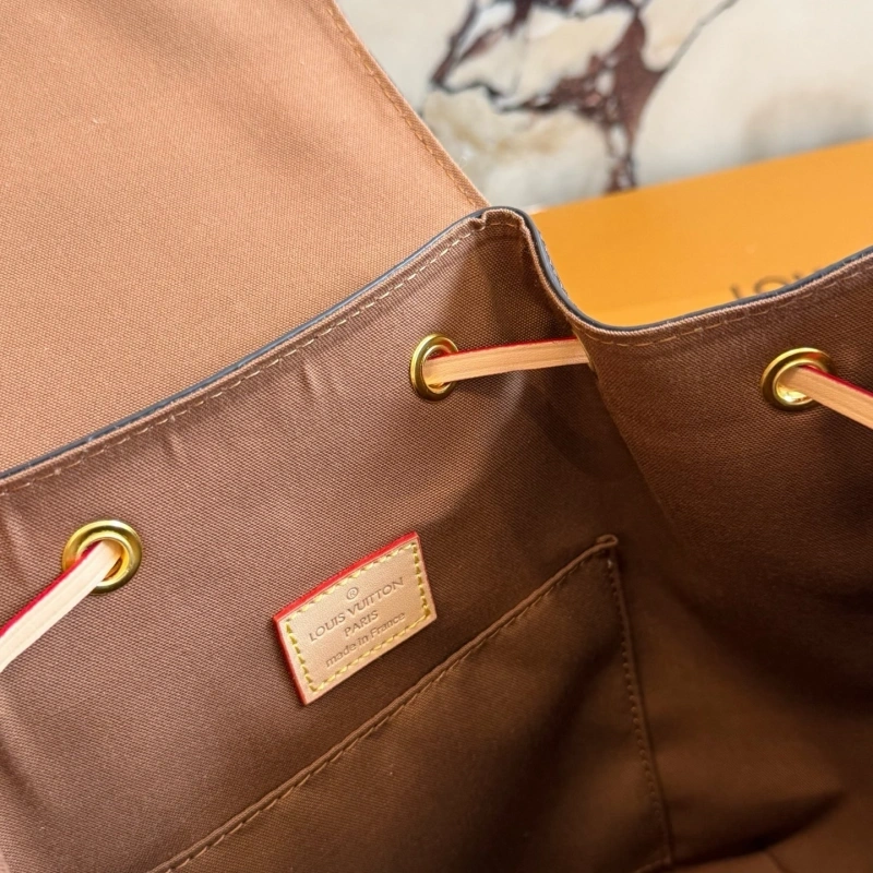 Montsouris Backpack-box
