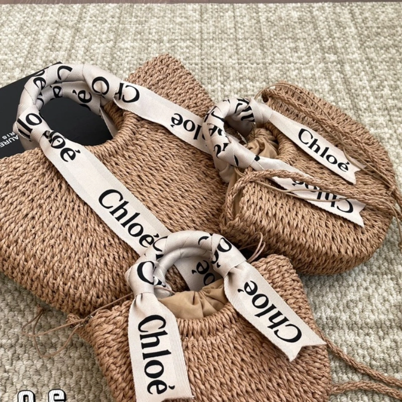 This new straw basket bag-no box
