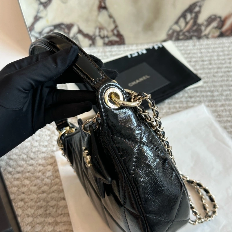 Semicircular crescent bag-box