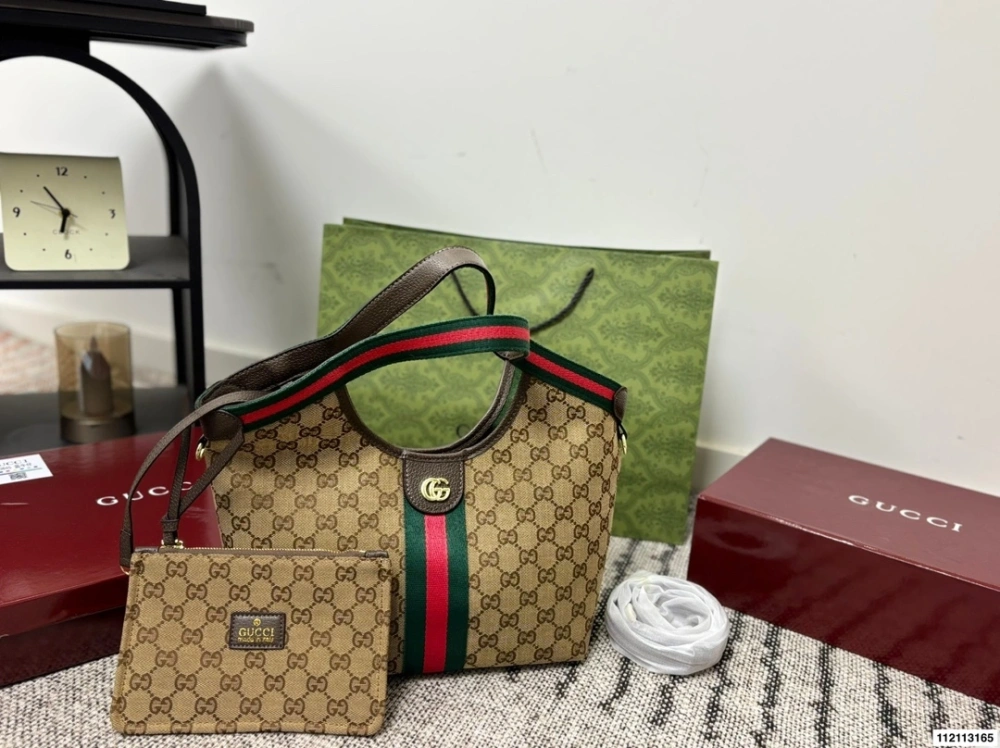 G family tote series no  box