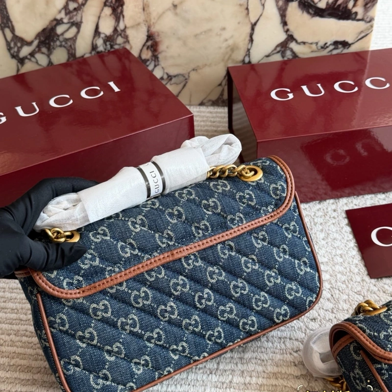 A total must-have. The ultimate Marmont: classic Double G upgraded, in real leather-box
