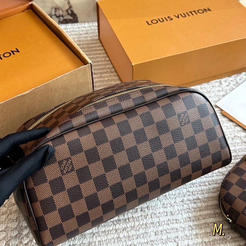 L home fashion cosmetic bag – with box
