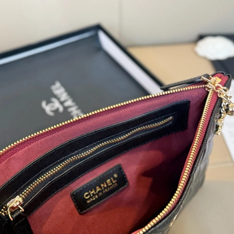 Clutch handbag-box