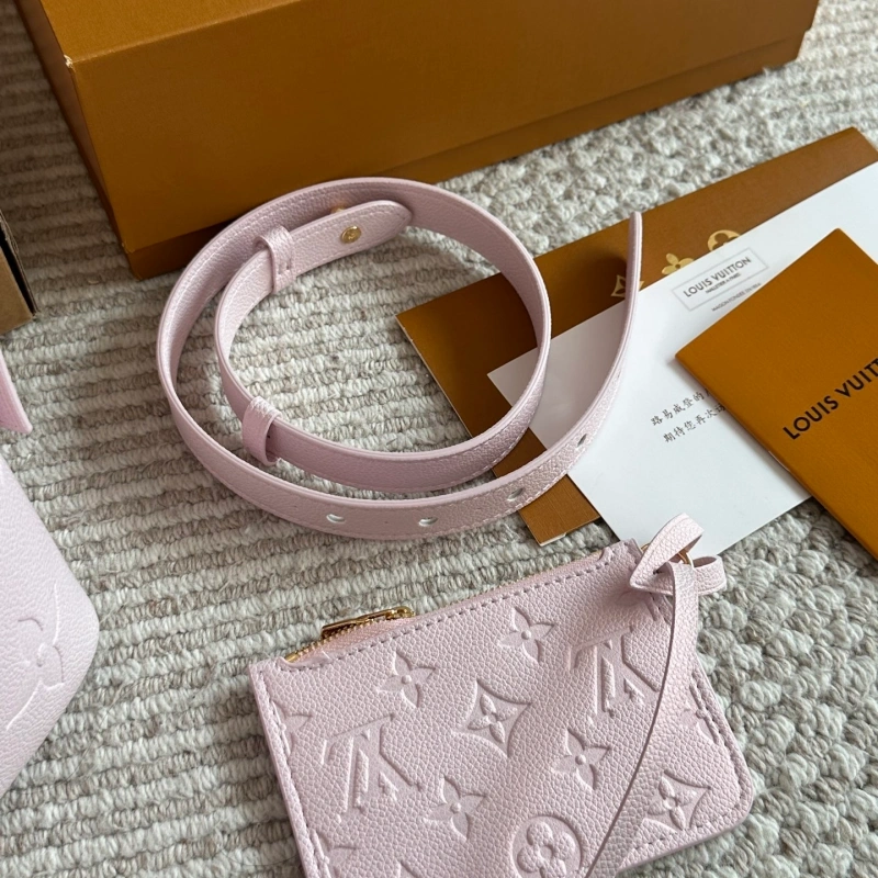 Practical and stylish-box