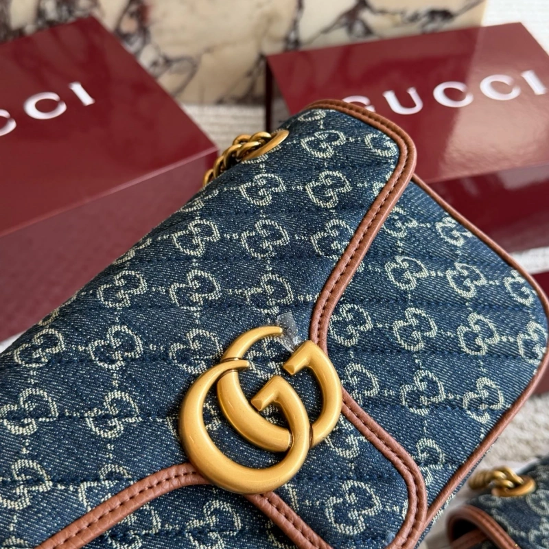A total must-have. The ultimate Marmont: classic Double G upgraded, in real leather-box