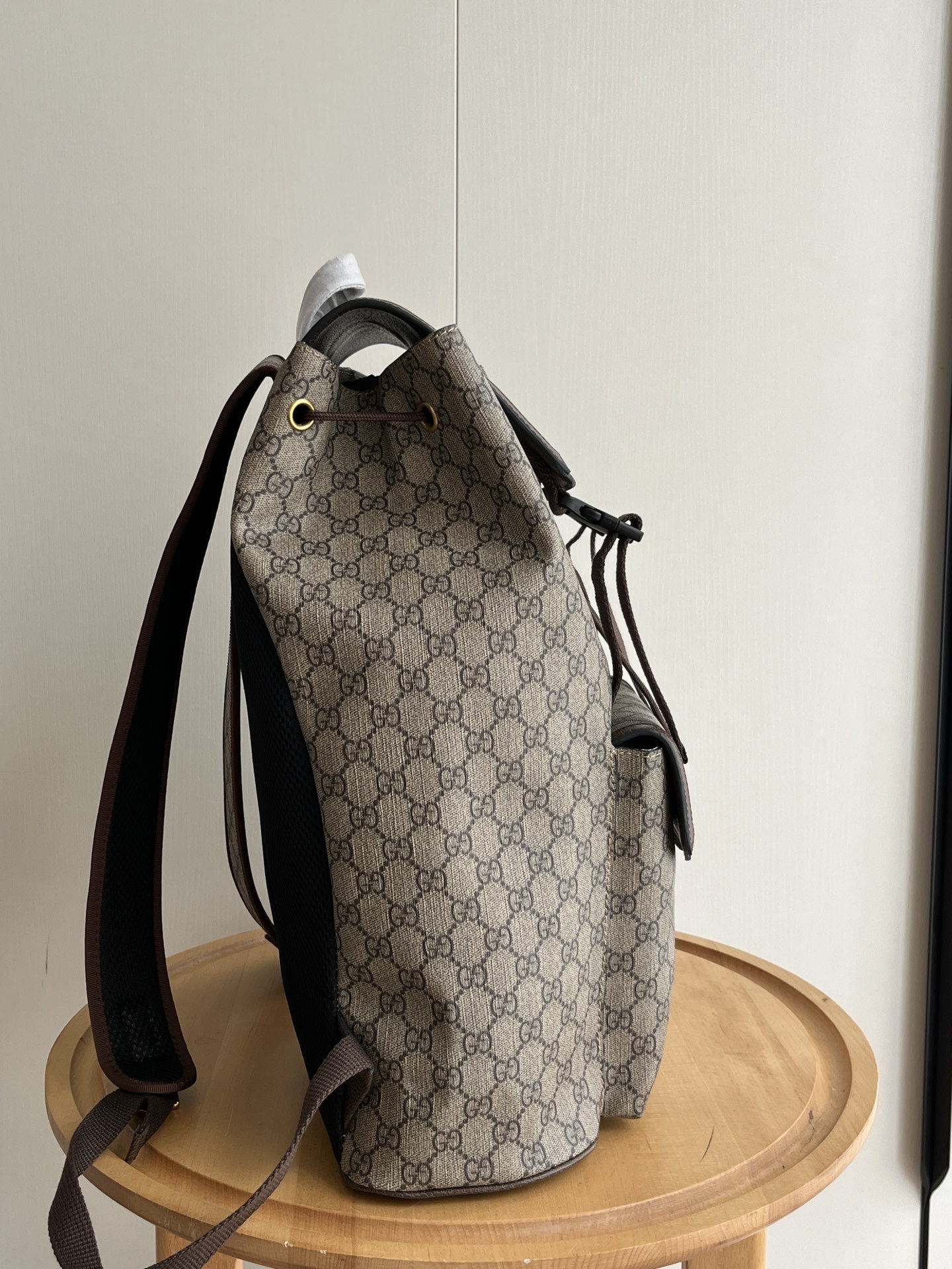Popular bucket bag shoulder bag handbag light luxury backpack simple shoulder bag men’s and women’s single commuter-without packaging box