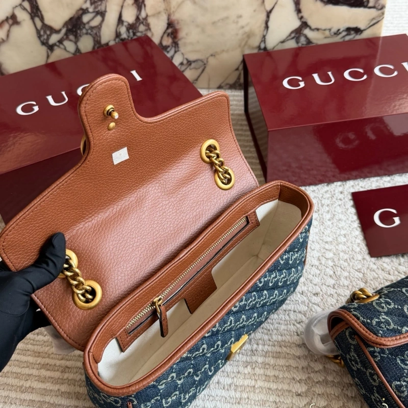 A total must-have. The ultimate Marmont: classic Double G upgraded, in real leather-box