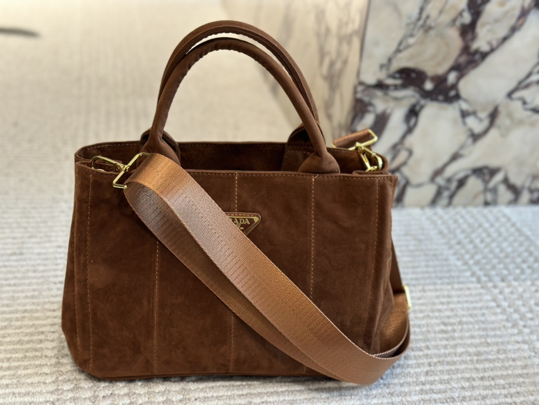 Autumn and winter new matte suede cowhide retro high-end commuting fashion handbag crossbody bag small bag for women-without packaging box