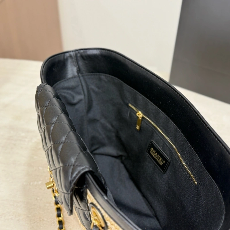 A bag full of summer vibes-no box