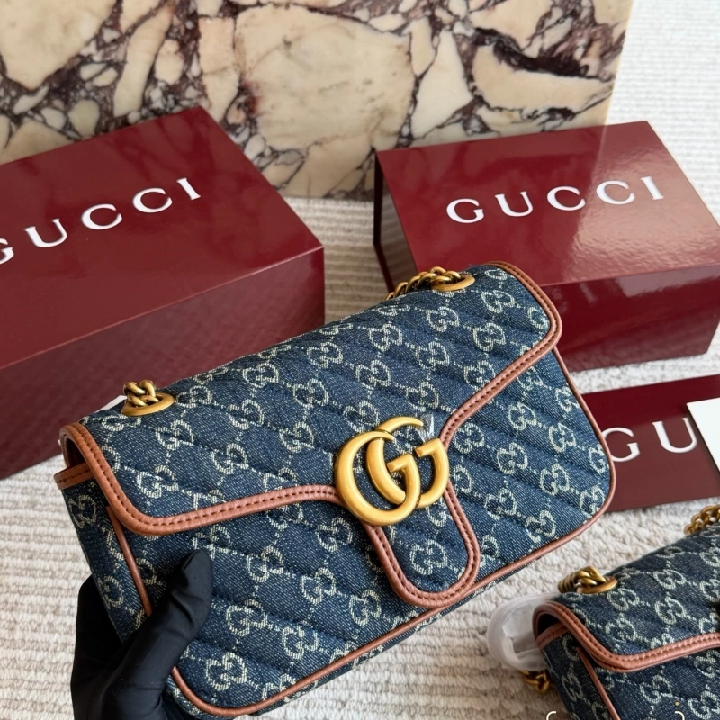 A total must-have. The ultimate Marmont: classic Double G upgraded, in real leather-box