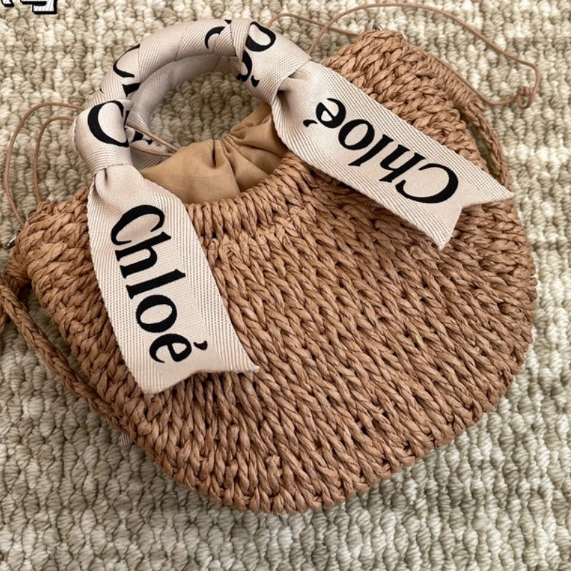 This new straw basket bag-no box