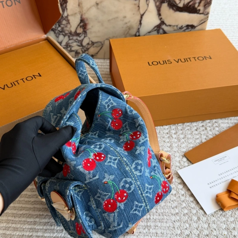 Small denim backpack-box