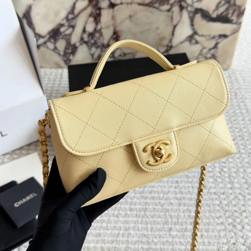 Pique Texture Flap Bag with Gold-box