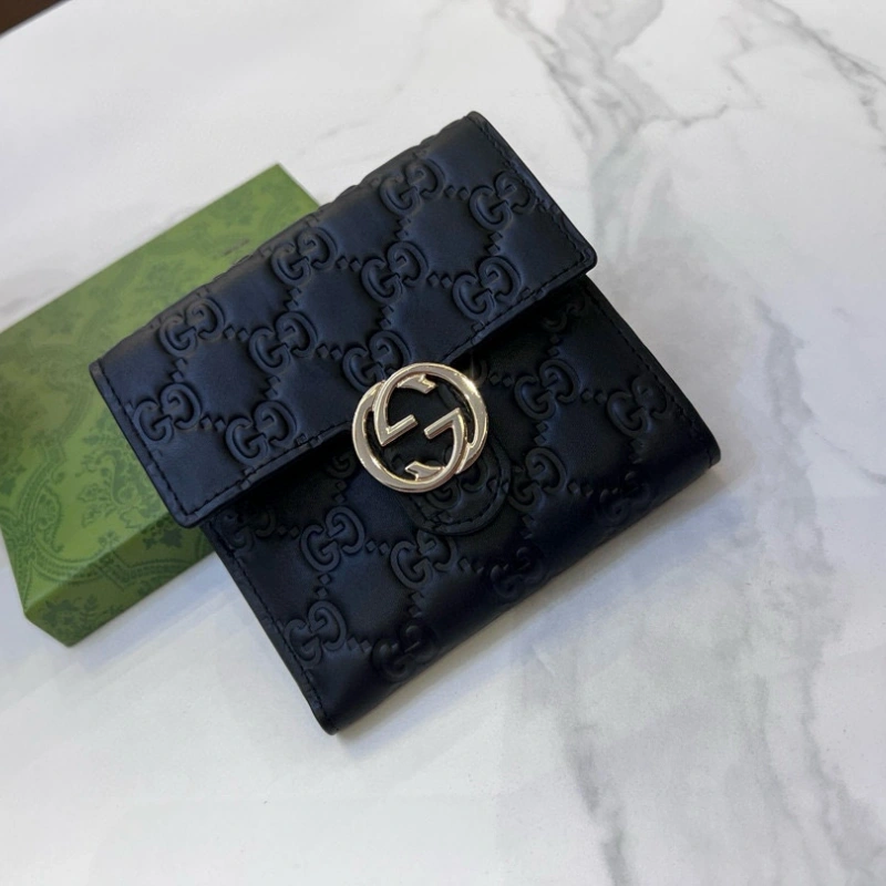 GG embossed G cowhide clip-box
