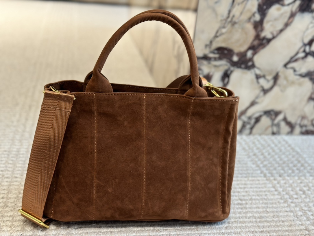 Autumn and winter new matte suede cowhide retro high-end commuting fashion handbag crossbody bag small bag for women-without packaging box