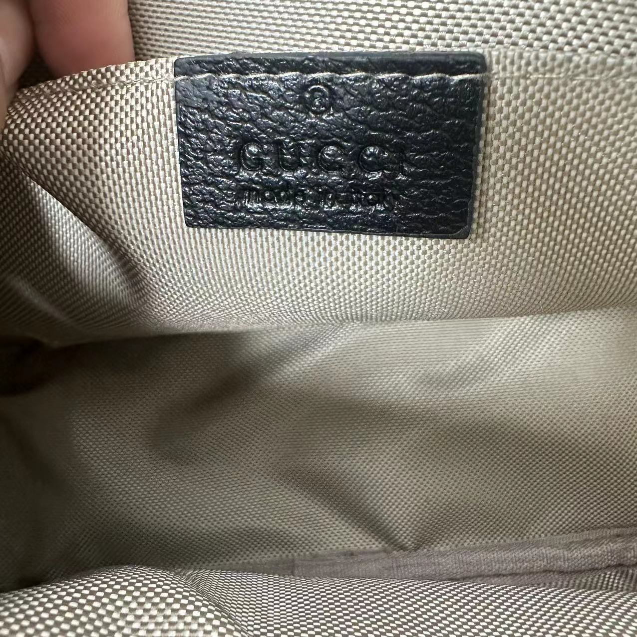 Gucci Gucci men’s and women’s adidas x Gucci co-branded shoulder backpack